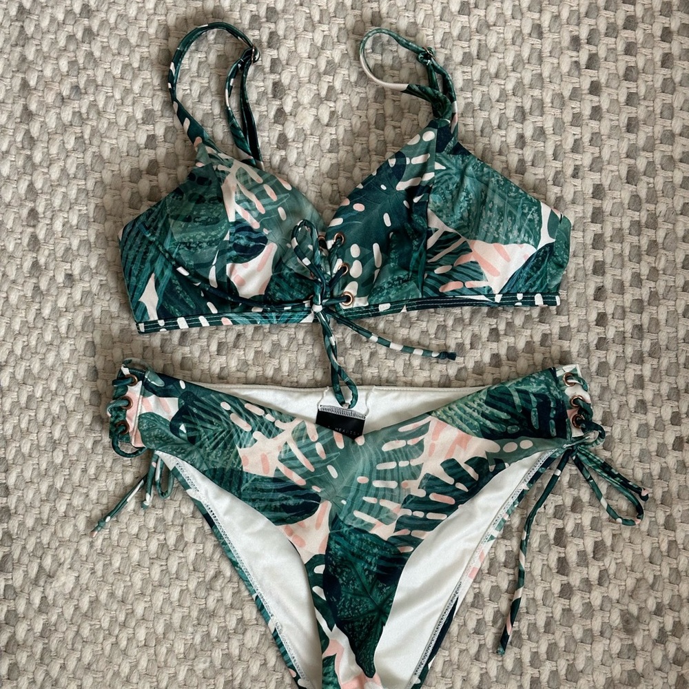 Tropical high waisted bikini set